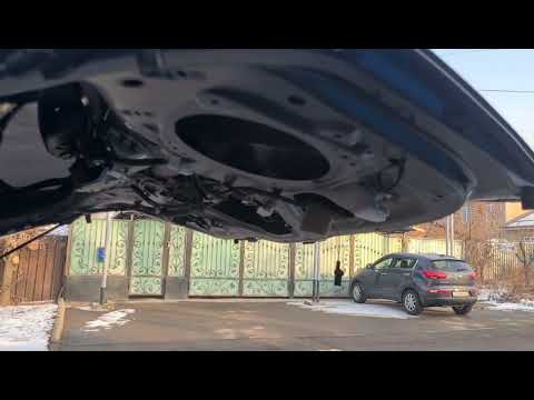 Видео: Toyota Highlander 2012 год ( 2поколение) Багажник с кнопки открывается, но НЕ закрывается с кнопки.