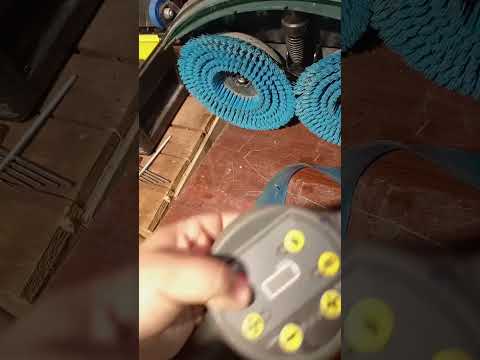Видео: Сравнение поломоечных машин vinnermyer 430 и cleaning evolution in - mop 45