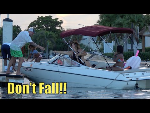 Видео: Борьба реальна! | Miami Boat Ramps