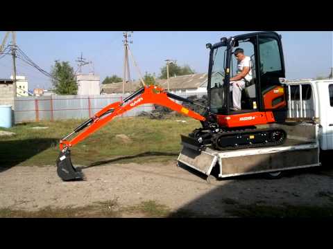 Видео: Мини-экскаватор Kubota KX019-4 разгрузка с фуры