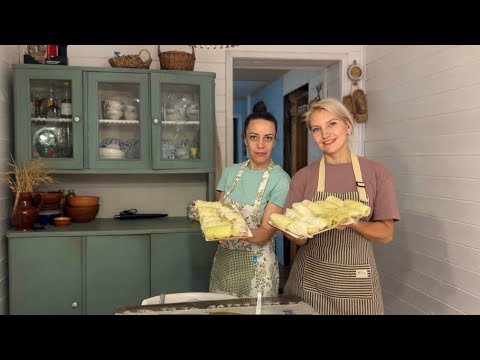 Видео: ВСПАХАЛИ ЗЕМЛЮ/УДОБРИЛИ И ПОМЫЛИ ТЕПЛИЦУ/ ГОЛУБЦЫ В КАЗАНЕ/ПОД ГИТАРУ У КОСТРА