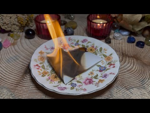 Видео: ⚖️О ЧЁМ ВАЖНО И НУЖНО ЗНАТЬ СЕЙЧАС❤️🌈💰Гадание на пепле 🔥