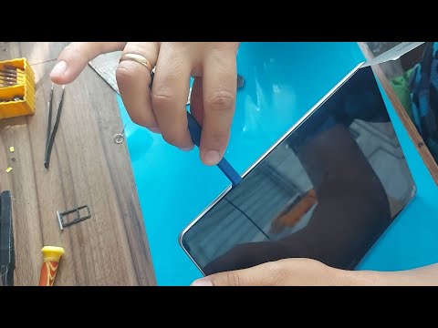 Видео: Как заменить батарею на планшете HUAWEI Mediapad T3 10 (AGS-L09)