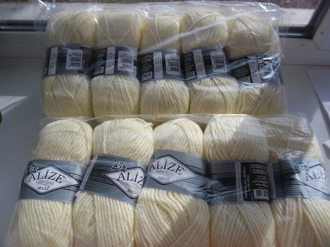 Видео: Жизнь вязаных вещей после стирки и носки.