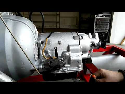 Видео: Запуск двигателя ГАЗ-14