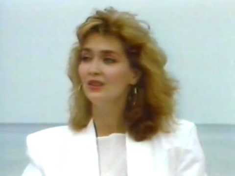 Видео: "Премълчани думи" Rossi Kirilova@ Official video