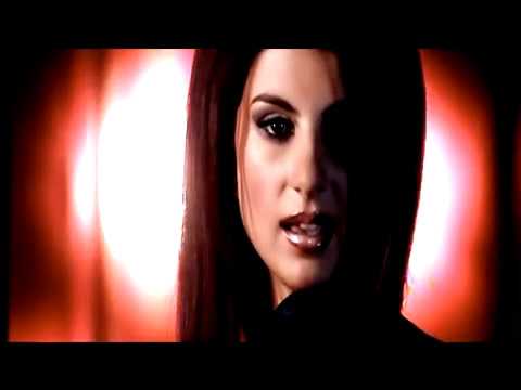 Видео: Деси - Живее ми се / Desi - Jivee mi [Official Video]