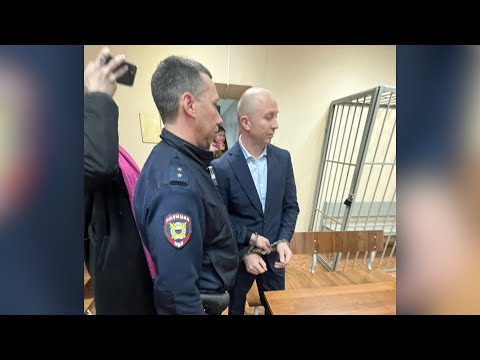 Видео: Сын фермера, полковник полиции и любитель Феррари схлопотал срок