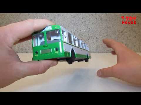 Видео: Автобус на радиоуправлении со светом и звуком от Технопарка. Распаковка и обзор! Про машинки.