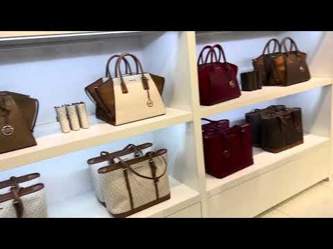 Видео: Michael Kors outlet Italy 🇮🇹 выкуп и доставку в вашу страну📦 заказы на WhatsApp +393774965876￼