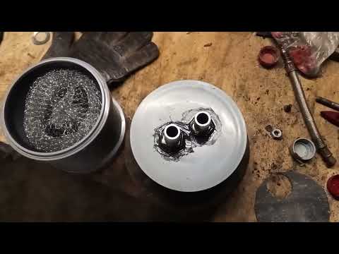 Видео: Львовский погрузчик. Доработка системы вентиляции картера.