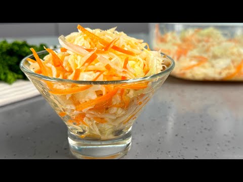 Видео: Салат "Столовский", РЕЦЕПТ бюджетный и актуальный по сей день! Секреты вкусного салата из капусты