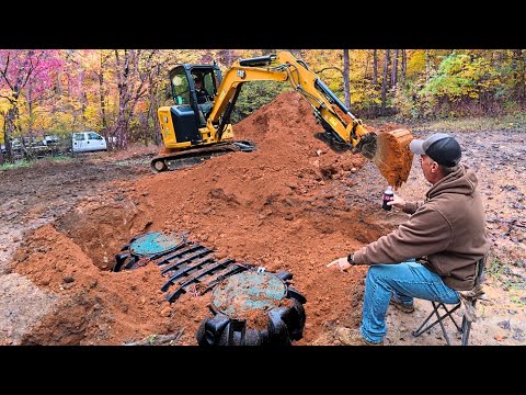 Видео: Как установить септик… Ух ты! Хорошую помощь найти трудно…