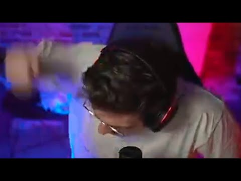 Видео: Эвелон Пытается не Гореть Играя 3 на 5 в Валоранте (Мокривский, Строго)