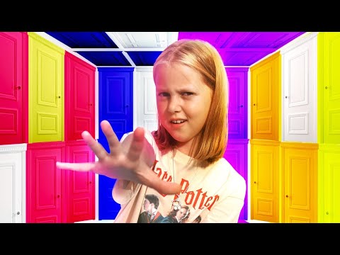 Видео: 100 ТАЙНЫХ ДВЕРЕЙ и Только Одна тебя Спасёт!