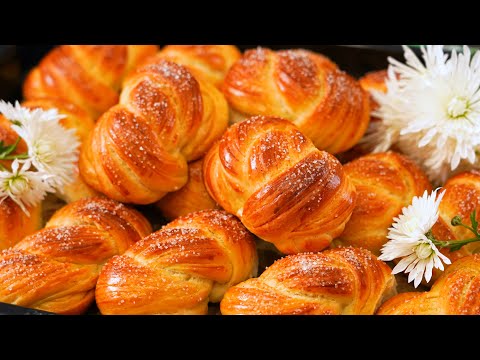 Видео: САХАРНЫЕ ПЛЮШКИ КАК У БАБУШКИ! ПУХОВЫЕ | Кулинарим с Таней