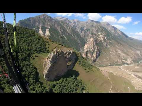 Видео: Первый полет на Пирамиду в Чегеме