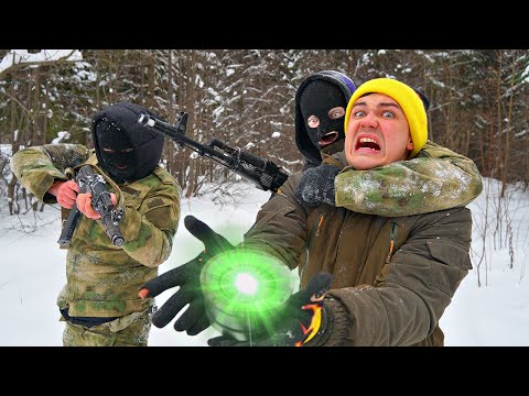 Видео: Отправились на битву с призраками, чтобы найти ядро реактивной восьмерки