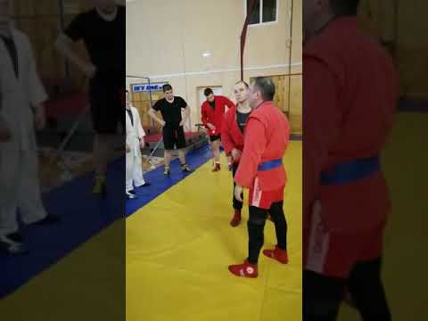 Видео: Борьба за контроль рабочей руки в самбо.