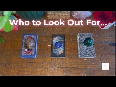 Видео: Pick-a-Card: На кого следует обратить внимание? На друзей или врагов?