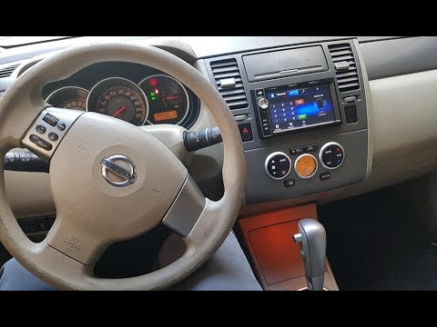 Видео: Подсветка подстаканников Nissan Tiida