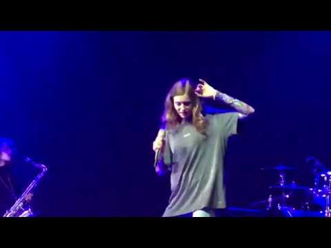 Видео: Луна - Золотые Лепестки (Tele-Club Екатеринбург 25.10.2019)