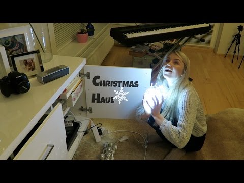 Видео: #79 Влог! Новая Ёлка и гирлянды! Выбираем диван! Кошка - лазер!