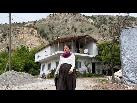 Видео: Крестьяне, живущие в горной деревне / Приготовление различных блюд на печи