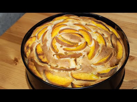 Видео: Дуже смачний пиріг з яблуками та персиками від @СмачнаісторіязЛюбов'ю