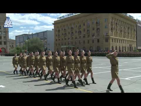 Видео: Парад Победы в Волгограде