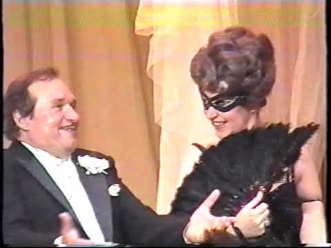 Видео: Летюча миша (ХТМК) Друга дія