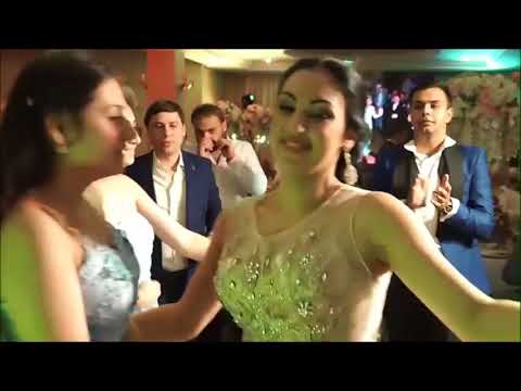 Видео: Цыганская свадьба.Танцы. Ростов -на - Дону 2017 г .