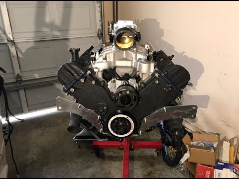 Видео: Сборка двигателя 4.6 2v мощностью более 1000 лошадиных сил