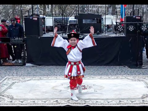 Видео: Ц.Сэвжидийн дэглэлт " ЖАЛАМ ХАР " Б.Сэбастиан