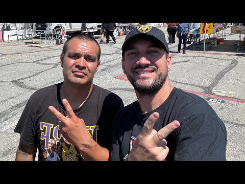 Видео: Американская барахолка в сша низкие цены все за копейки как купить за 1$ и продат за 100$ #миллионер