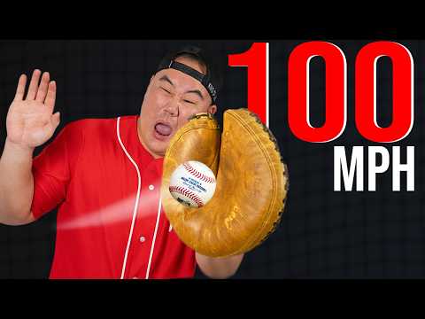 Видео: Я перепробовал бейсбольные перчатки каждого десятилетия!