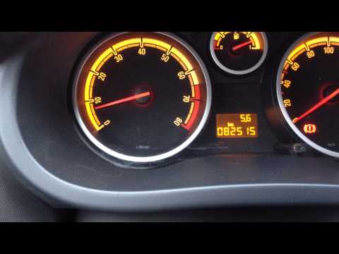 Видео: Как узнать температуру двигателя Opel Corsa D. Диагностика.