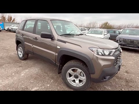 Видео: НИВА ТРЕВЕЛ ЛЮКС или КОМФОРТ? В ЧЕМ РАЗНИЦА?! Сэкономил и взял новую LADA NIVA TRAVEL 2025 COMFORT