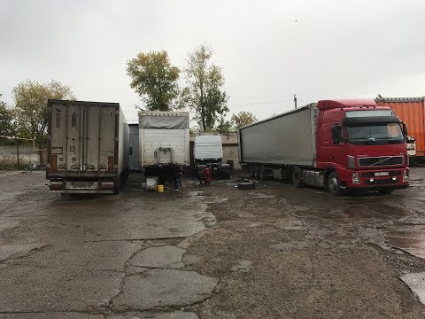 Видео: 3 серия. Покраска кабины МАН F2000. Подготавливаем двери,скол на пластике (стеклопластиковый капот)