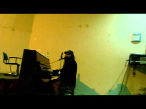 Видео: Поппури из советских песен на идише - Псой Короленко