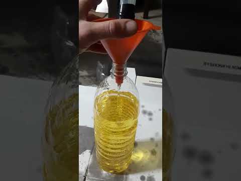 Видео: Как фильтровать растительное масло.
