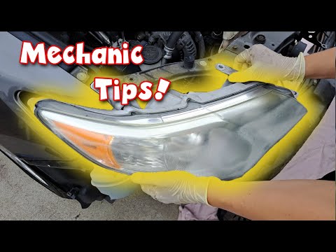 Видео: Замена фар в сборе Toyota Camry 2012 - 2014