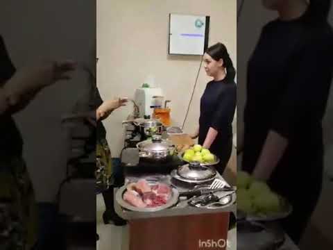 Видео: Первое знакомство с посудой Zepter. Жарим мясо без масло, варим овощи без воды! Печём шарлотку!