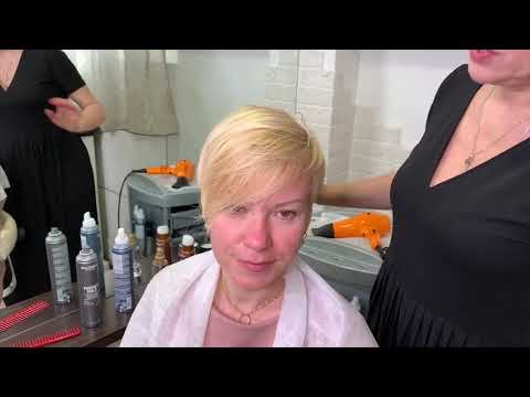 Видео: БЫСТРАЯ УКЛАДКА НА КОРОТКИЕ ВОЛОСЫ  СОВЕТЫ ОТ НАТАЛЬИ ШАРОПАТ