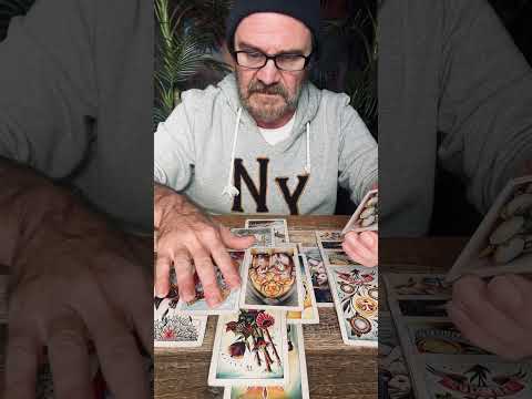 Видео: Козерог ♑️ Не облажайтесь сейчас! Десятка Кубков и Десятка Пентаклей приносят удачу. Сделайте муд...