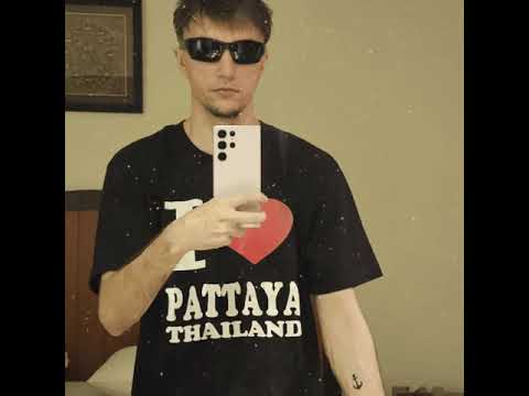 Видео: серега пират - в этой траве (минус)