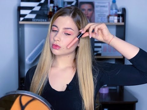 Видео: МАКИЯЖ МАТОВОЙ ПОМАДОЙ