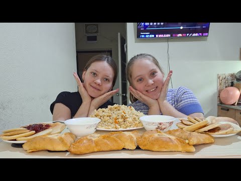 Видео: МУКБАНГ ПЛОВ 😋 ПАНКЕЙКИ 🥞 ЭЧПОЧМАК ТРЕУГОЛЬНИКИ 🥧 ВАРЕНЬЕ КЛУБНИЧНОЕ 🍓
