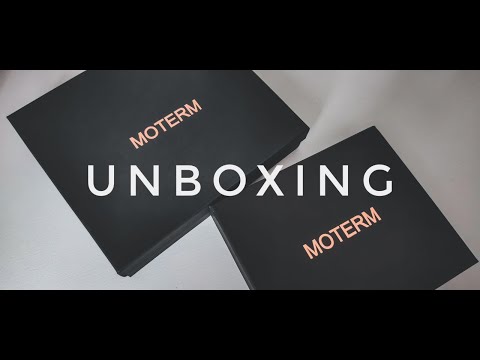 Видео: Распаковка двух ежедневников: Moterm A5 Sapphire Croc и Moterm personal Pebbled Taupe (unboxing)