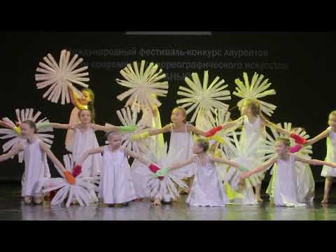 Видео: Menada Group Theatre of Dance | Прогулка по облакам